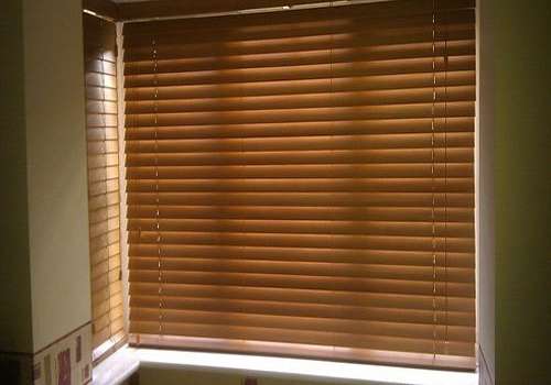 wooden-venetian-blinds-500x500-500x500